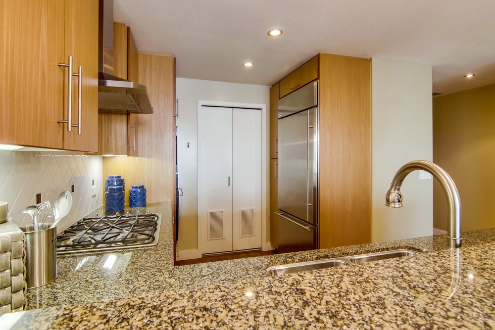 Virtual tour photo 14 of 46 for 325 Seventh Ave #1308