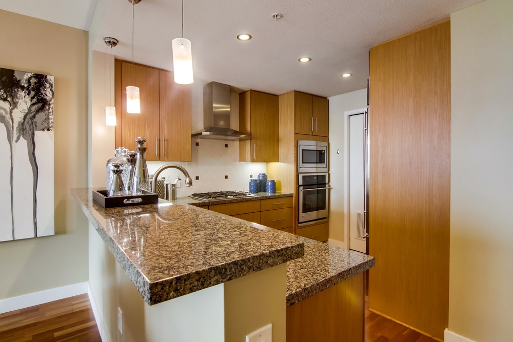 Virtual tour photo 15 of 46 for 325 Seventh Ave #1308