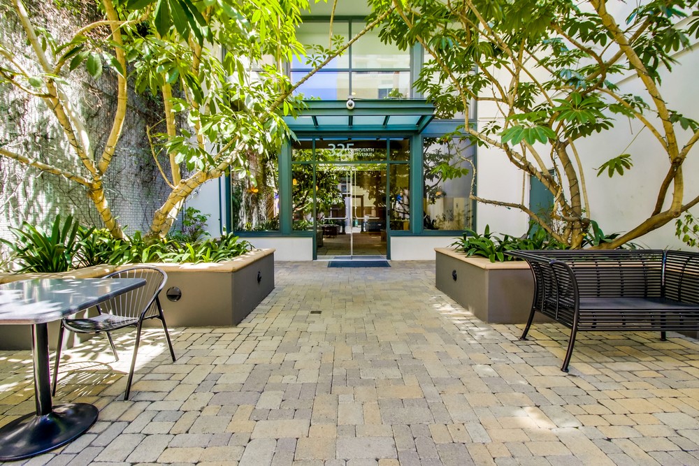 Virtual tour photo 7 of 51 for 325 Seventh Ave #1603