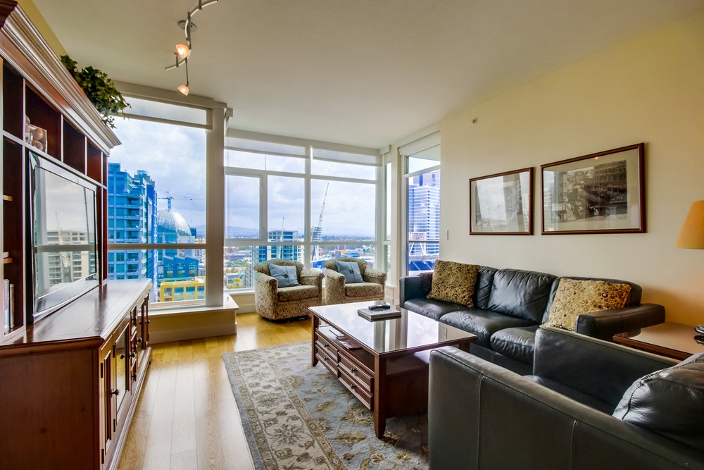 Virtual tour photo 9 of 51 for 325 Seventh Ave #1603