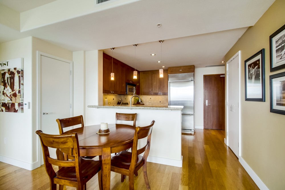 Virtual tour photo 11 of 51 for 325 Seventh Ave #1603