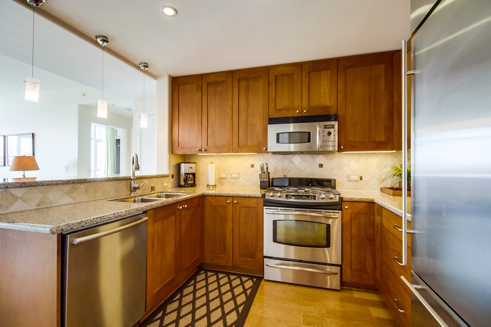 Virtual tour photo 14 of 51 for 325 Seventh Ave #1603