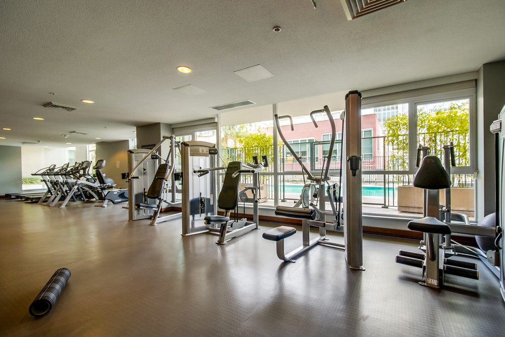 Virtual tour photo 37 of 51 for 325 Seventh Ave #1603