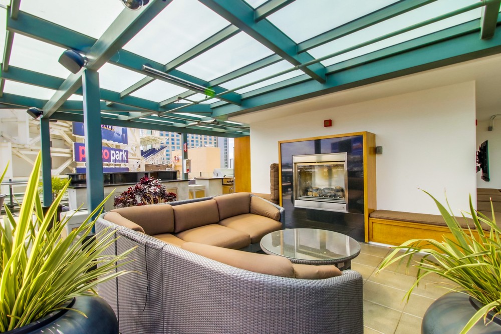Virtual tour photo 45 of 51 for 325 Seventh Ave #1603