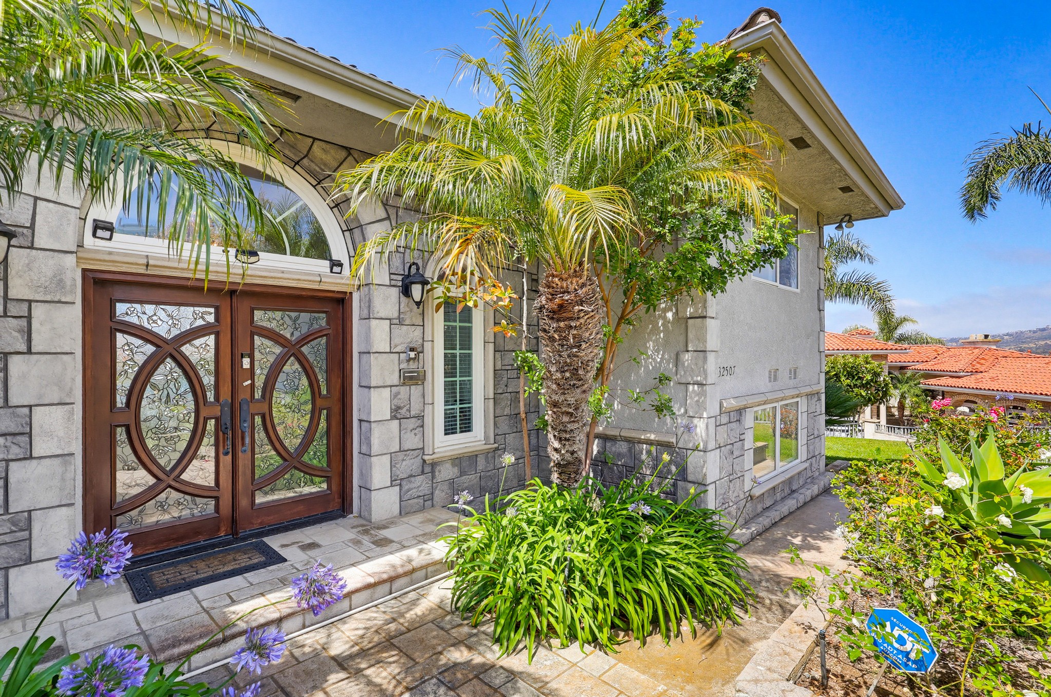 Virtual tour photo 12 of 143 for 32507 Seacliff Dr