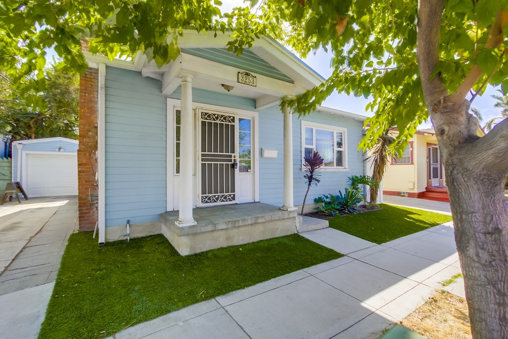Virtual tour photo 6 of 31 for 3253 Meade Ave