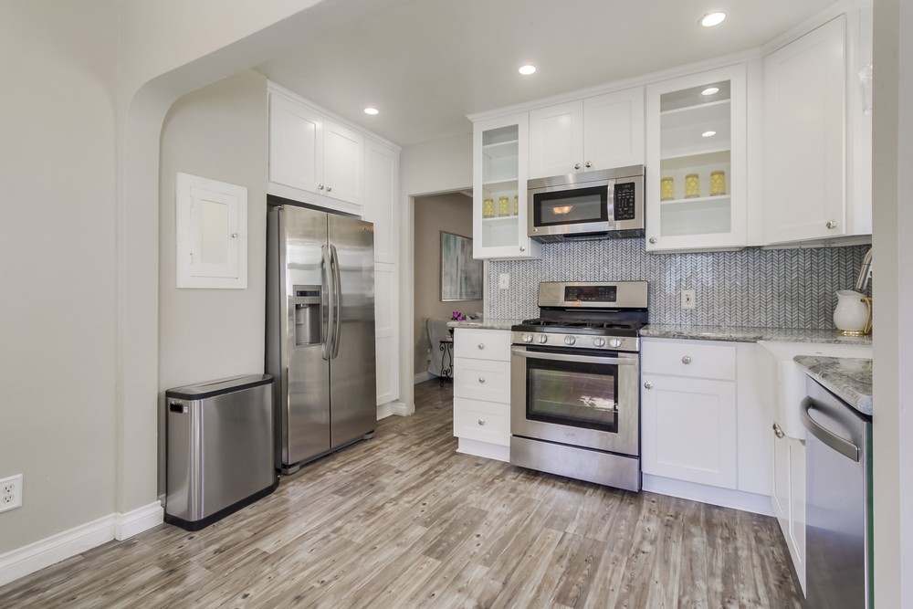 Virtual tour photo 15 of 31 for 3253 Meade Ave
