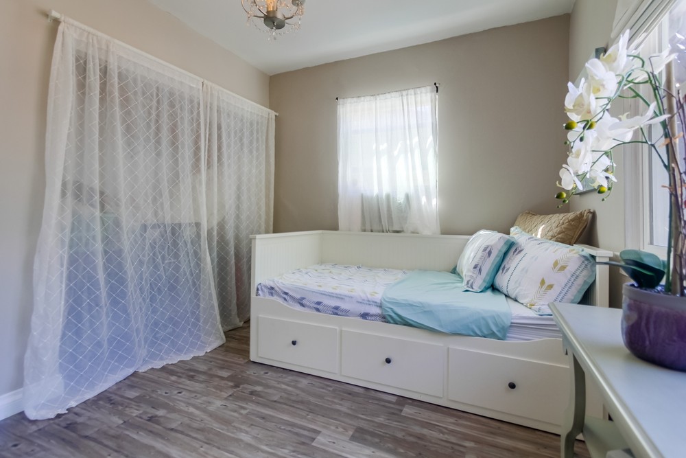 Virtual tour photo 18 of 31 for 3253 Meade Ave
