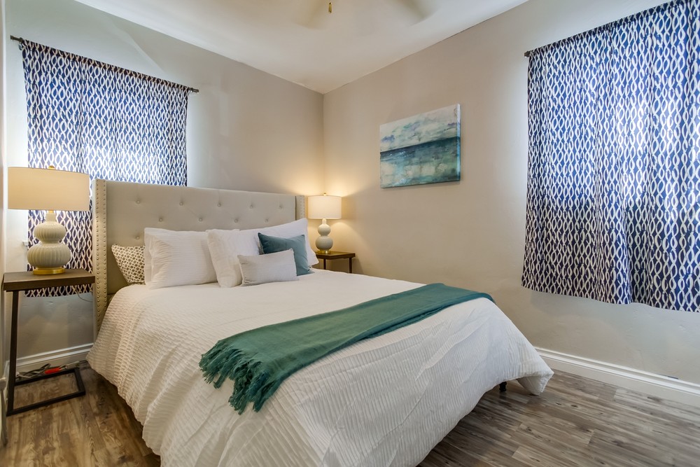 Virtual tour photo 20 of 31 for 3253 Meade Ave