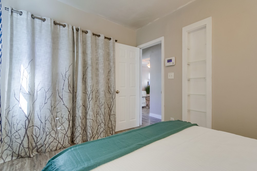 Virtual tour photo 22 of 31 for 3253 Meade Ave