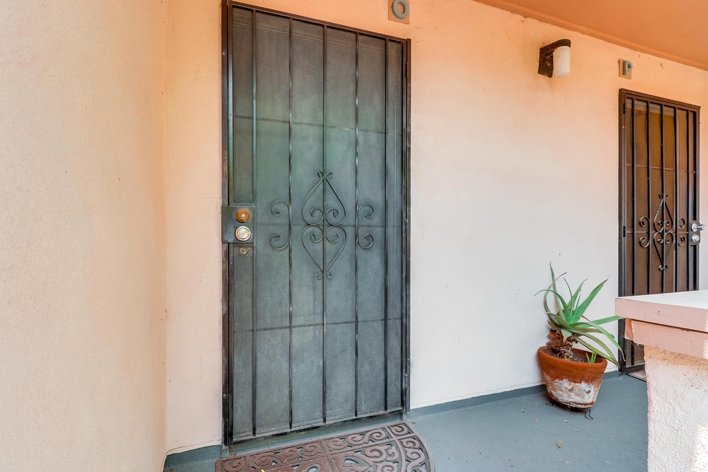 Virtual tour photo 5 of 28 for 3254 Ashford St unit O