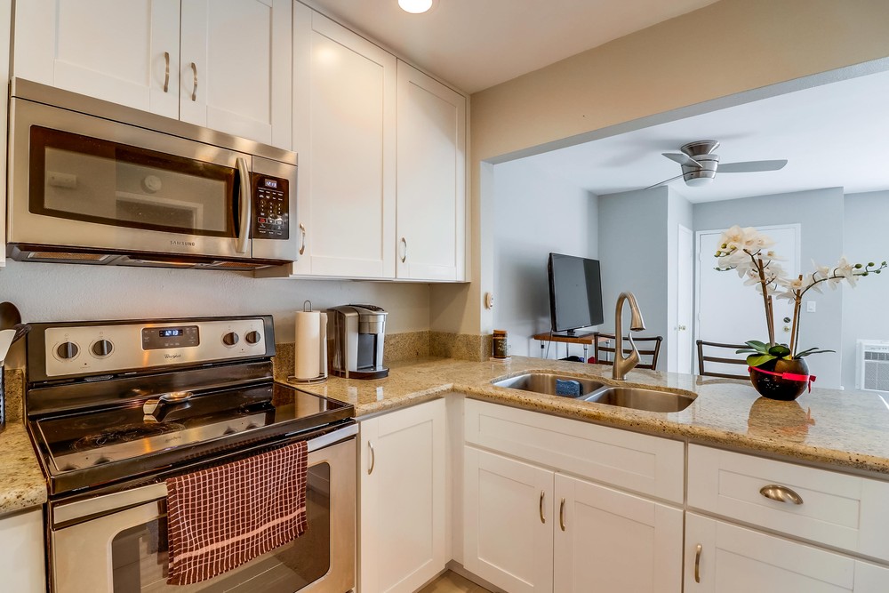 Virtual tour photo 16 of 28 for 3254 Ashford St unit O
