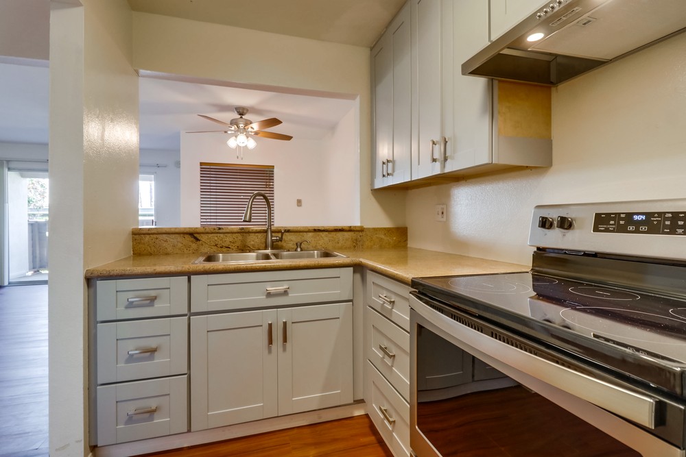 Virtual tour photo 19 of 32 for 3254 Ashford St