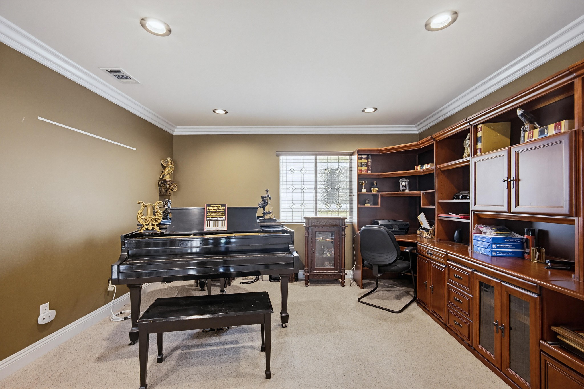 Virtual tour photo 34 of 60 for 32547 Bramble Ct
