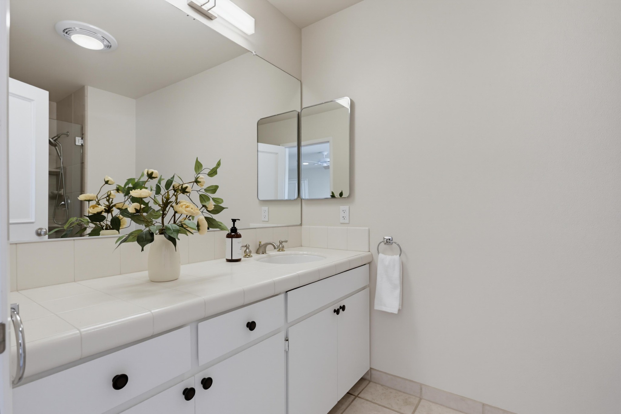 Virtual tour photo 23 of 42 for 32551 Luiseno Cir Dr