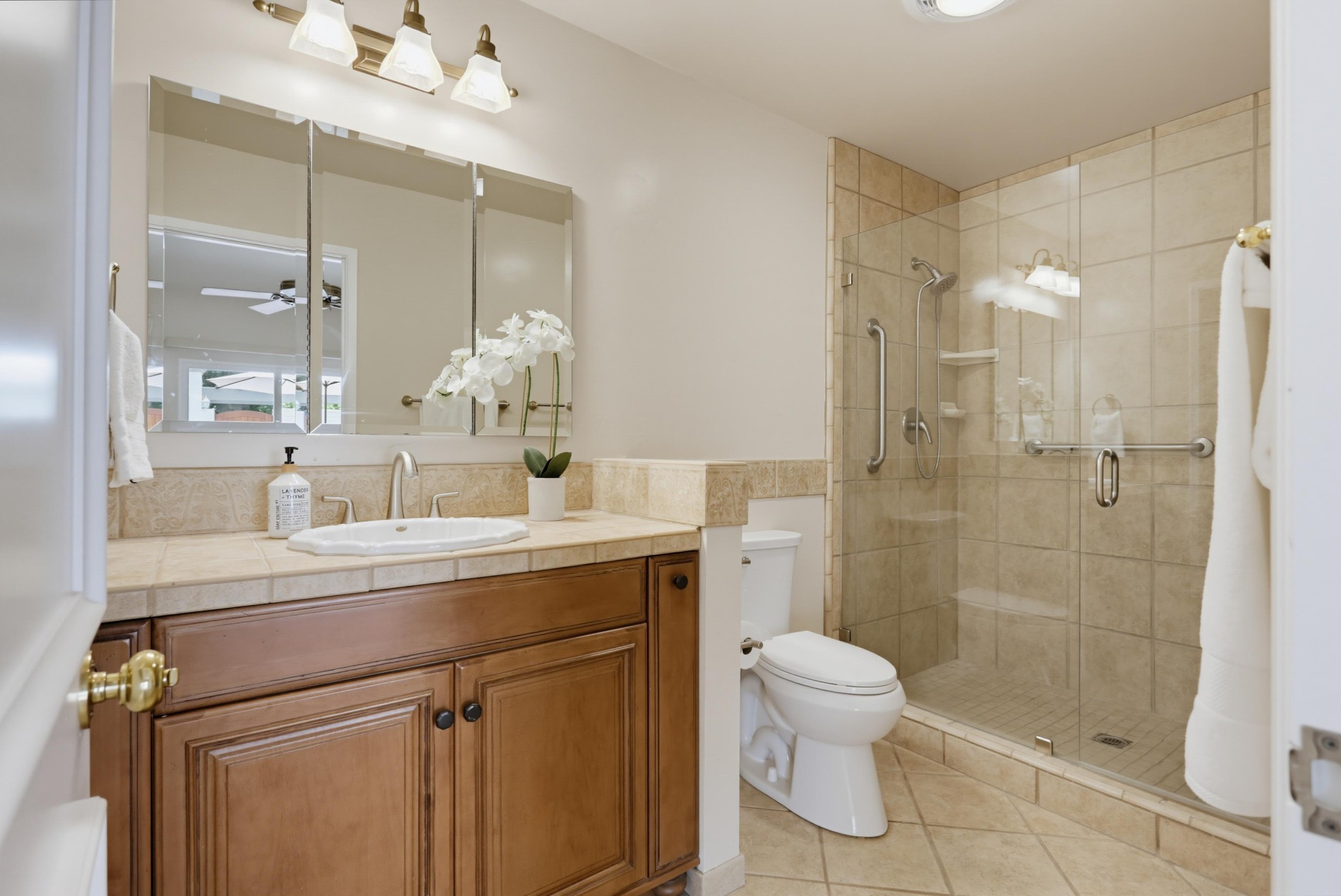 Virtual tour photo 33 of 42 for 32551 Luiseno Cir Dr