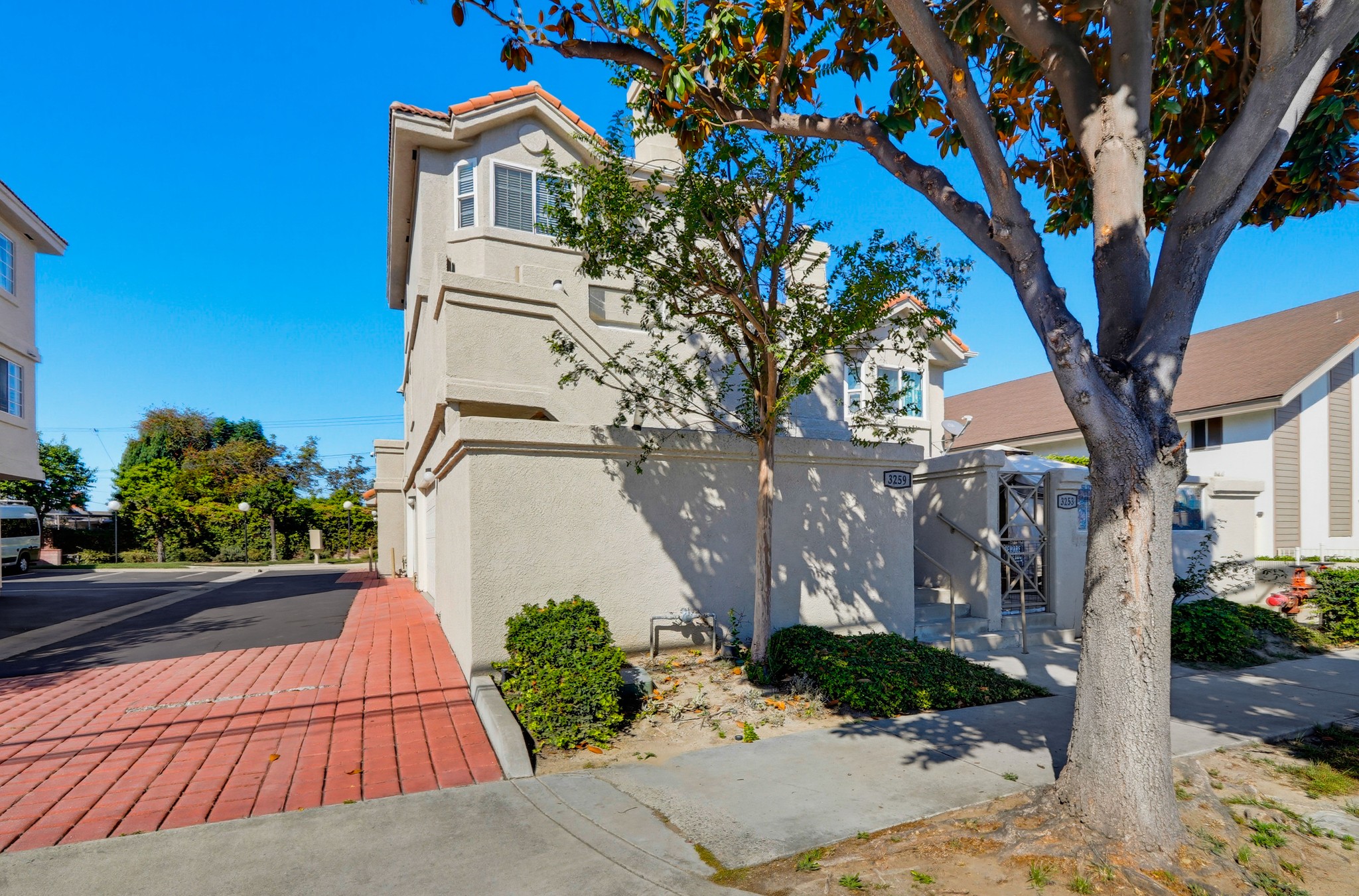 Virtual tour photo 3 of 60 for 3259 W Ball Rd