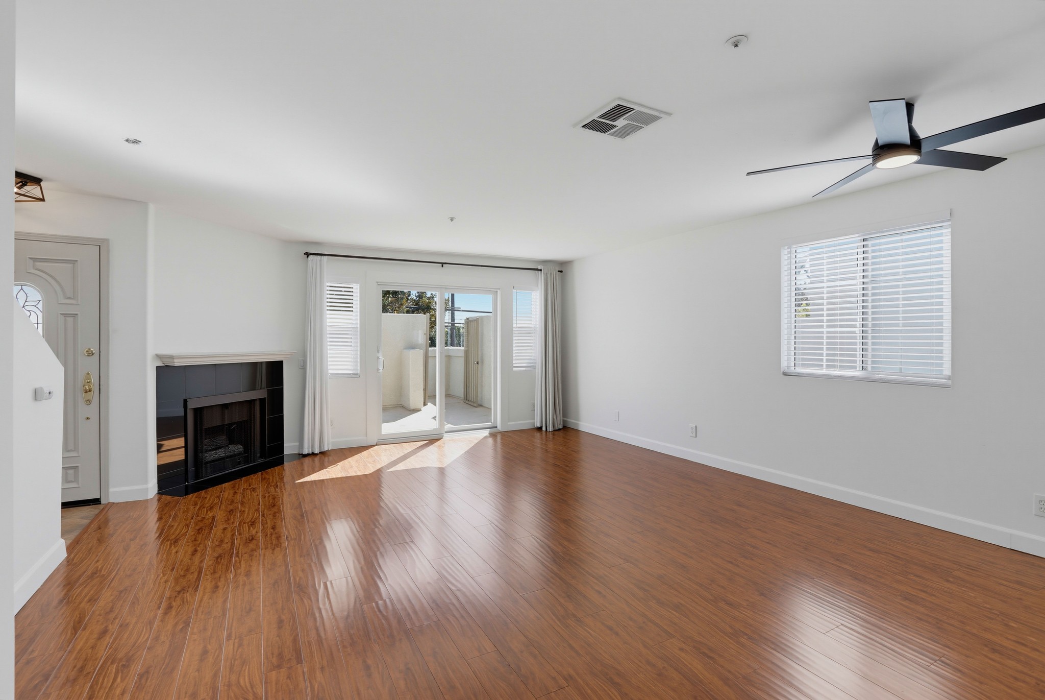 Virtual tour photo 21 of 60 for 3259 W Ball Rd