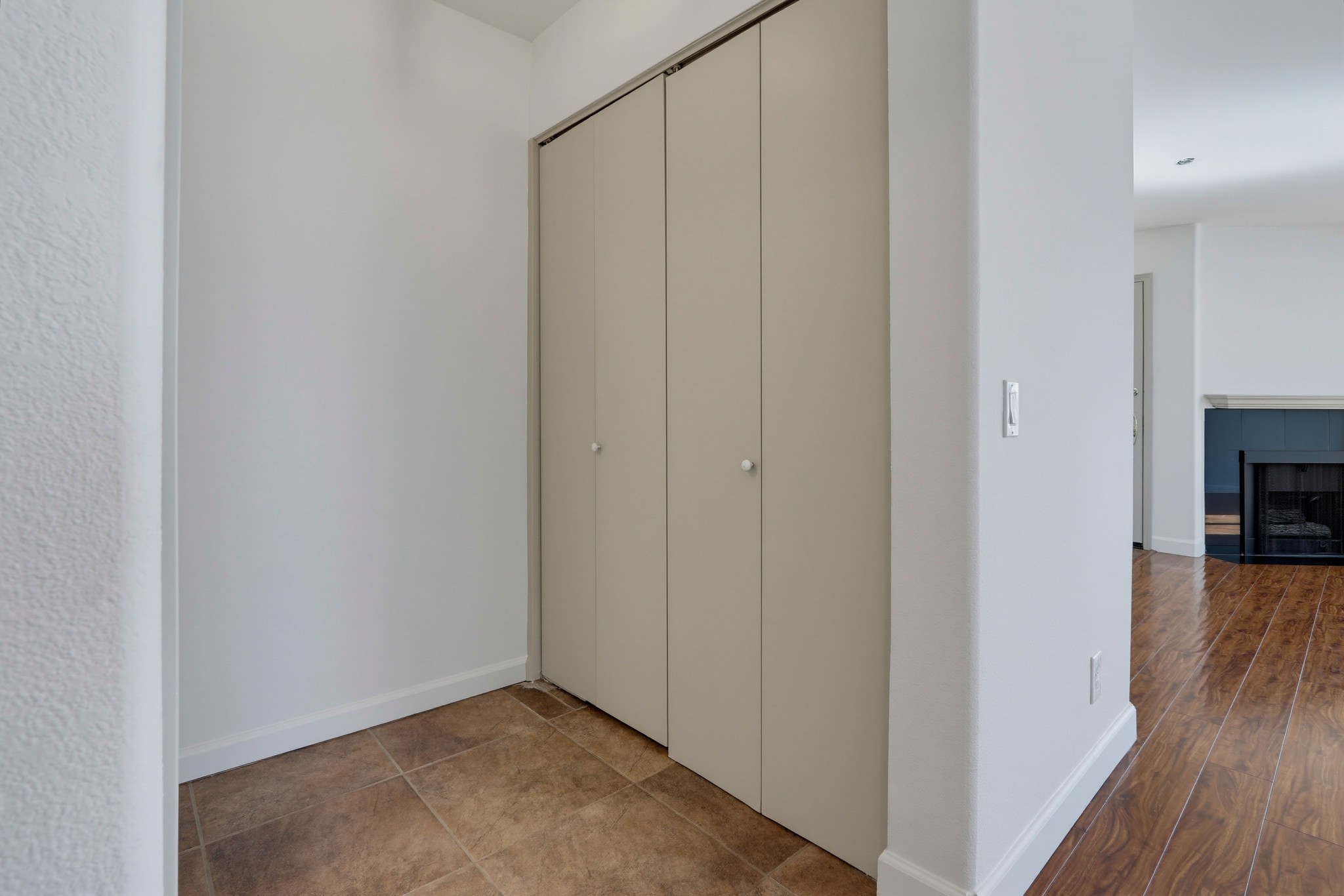 Virtual tour photo 32 of 60 for 3259 W Ball Rd