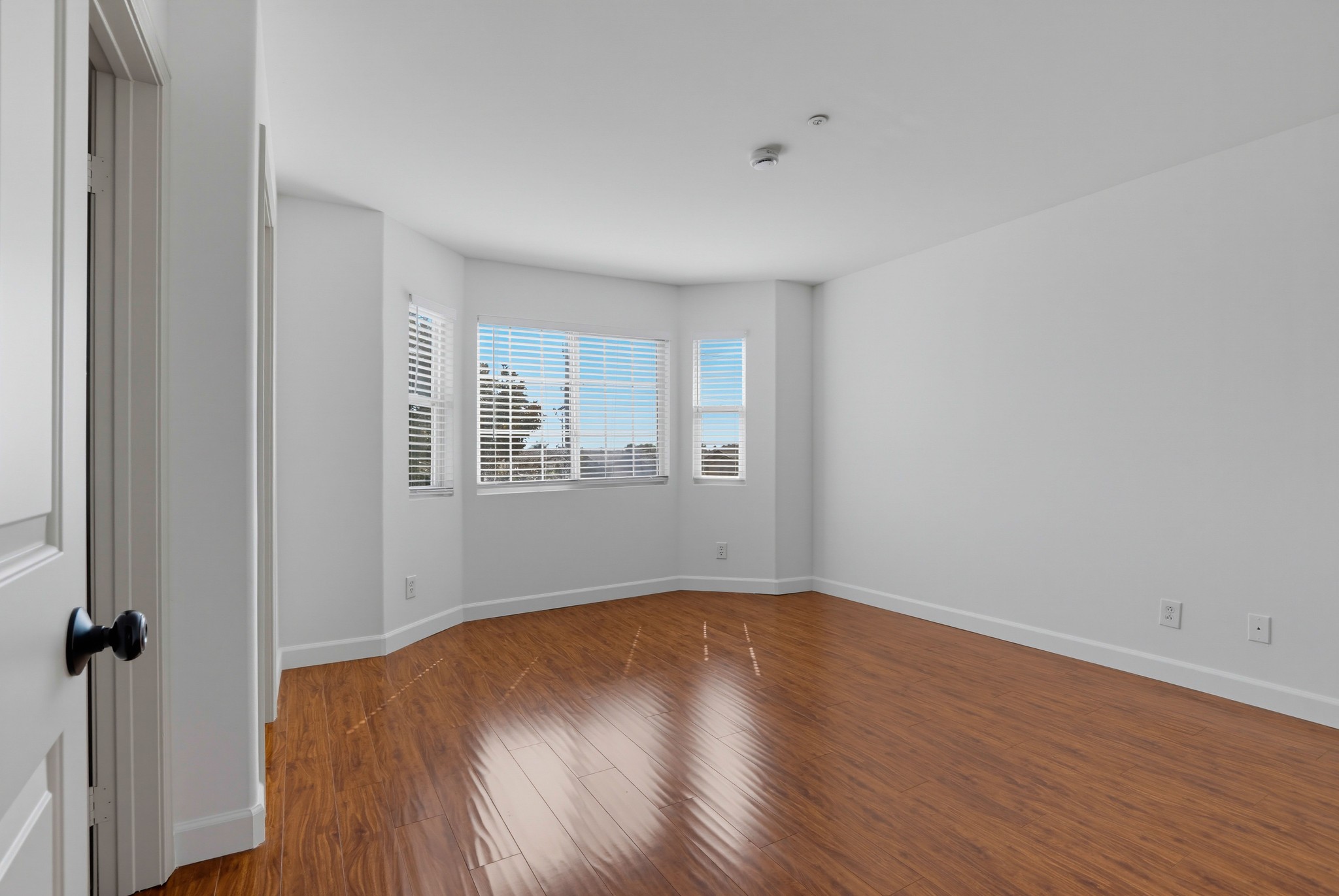Virtual tour photo 36 of 60 for 3259 W Ball Rd