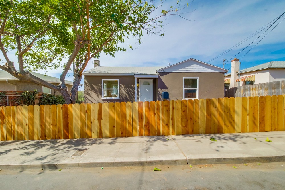 Virtual tour photo 1 of 38 for 326 Thrush St