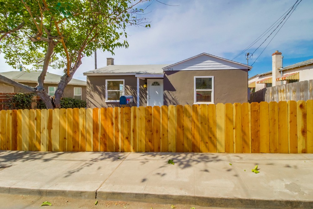 Virtual tour photo 3 of 38 for 326 Thrush St