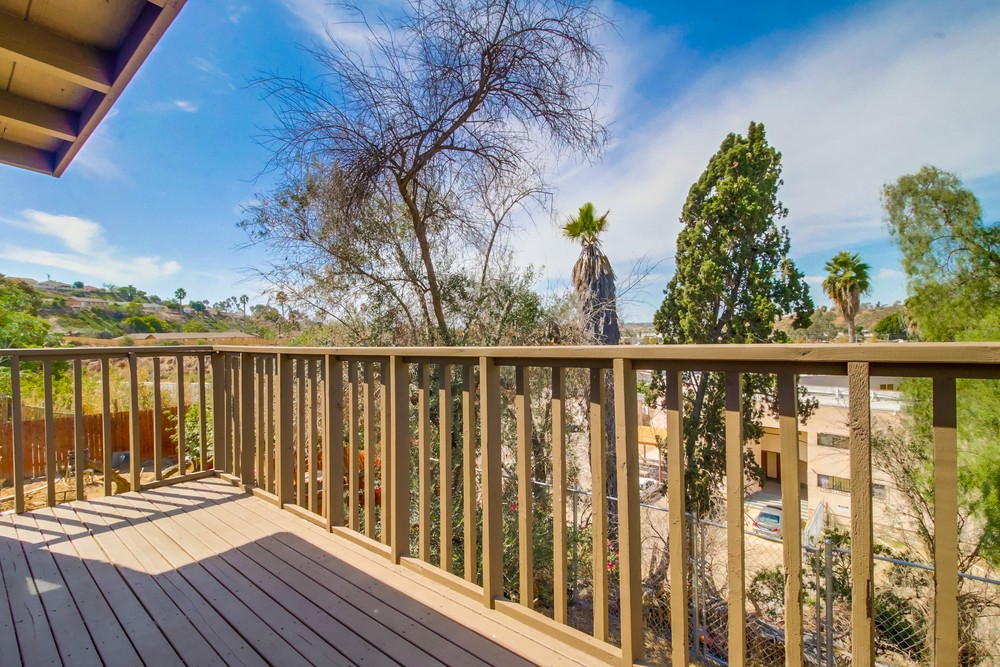 Virtual tour photo 28 of 38 for 326 Thrush St