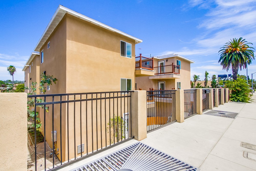 Virtual tour photo 3 of 76 for 3262 Imperial Ave