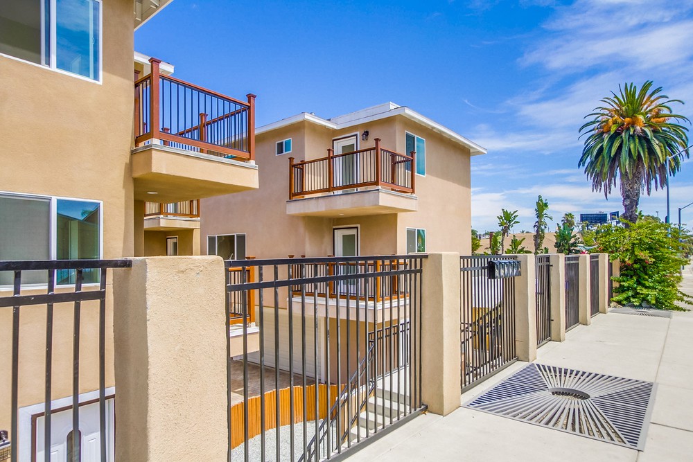 Virtual tour photo 4 of 76 for 3262 Imperial Ave