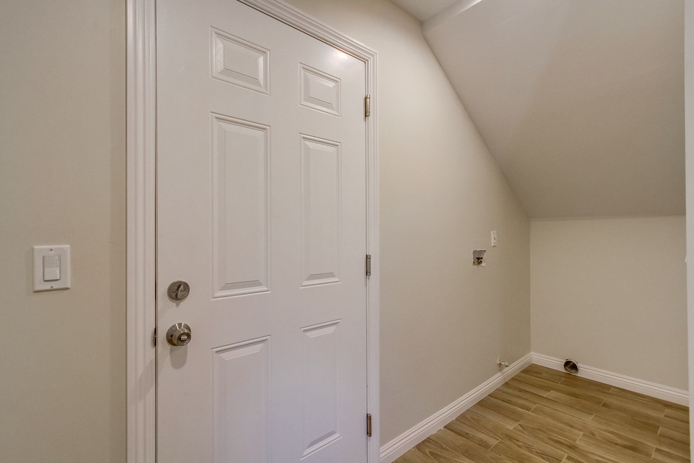 Virtual tour photo 30 of 76 for 3262 Imperial Ave