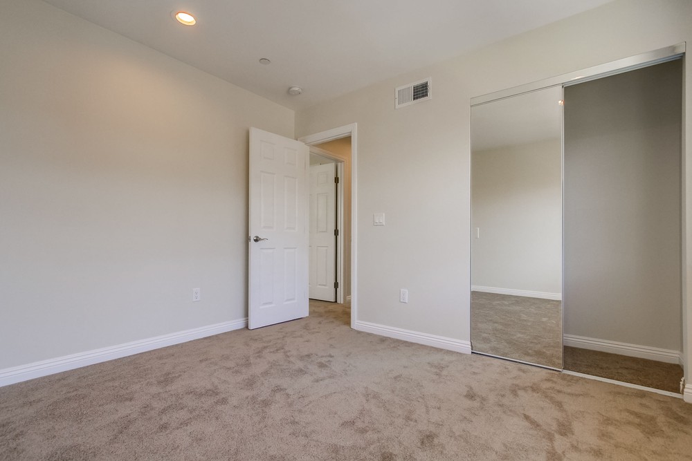 Virtual tour photo 36 of 76 for 3262 Imperial Ave