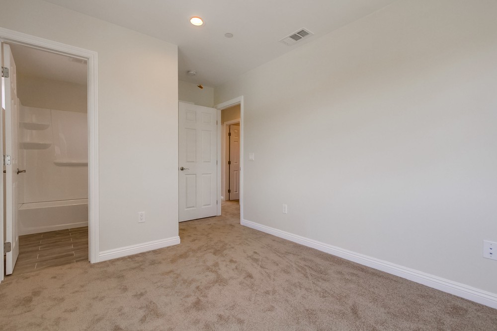 Virtual tour photo 41 of 76 for 3262 Imperial Ave
