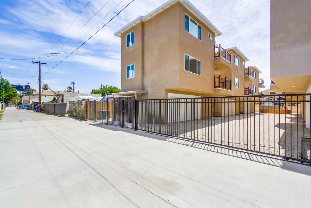 Virtual tour photo 76 of 76 for 3262 Imperial Ave
