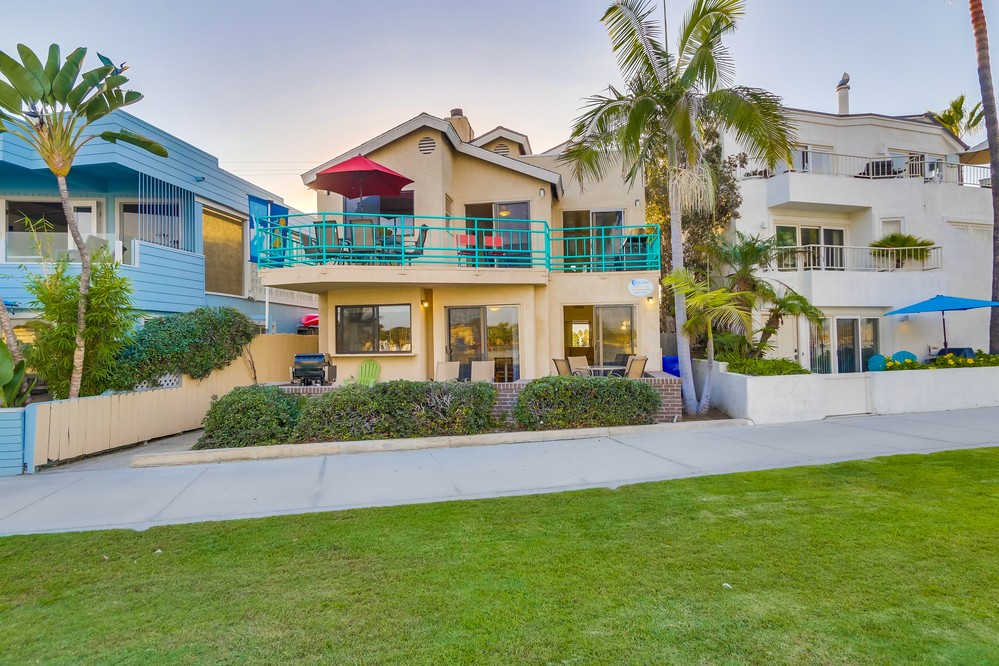 Virtual tour photo 3 of 134 for 3263 Bayside Walk