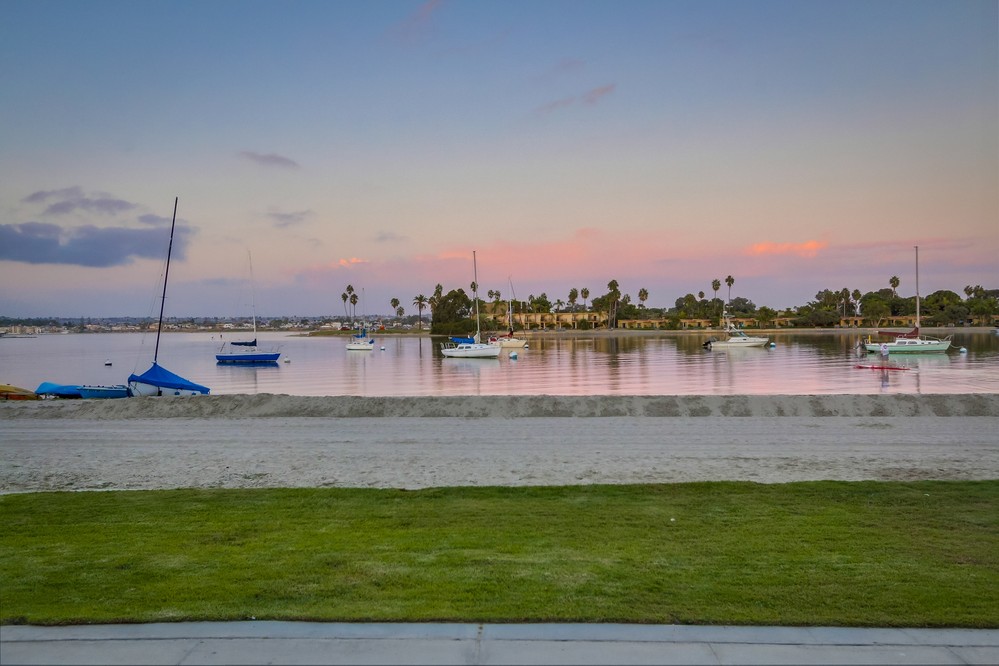 Virtual tour photo 9 of 134 for 3263 Bayside Walk
