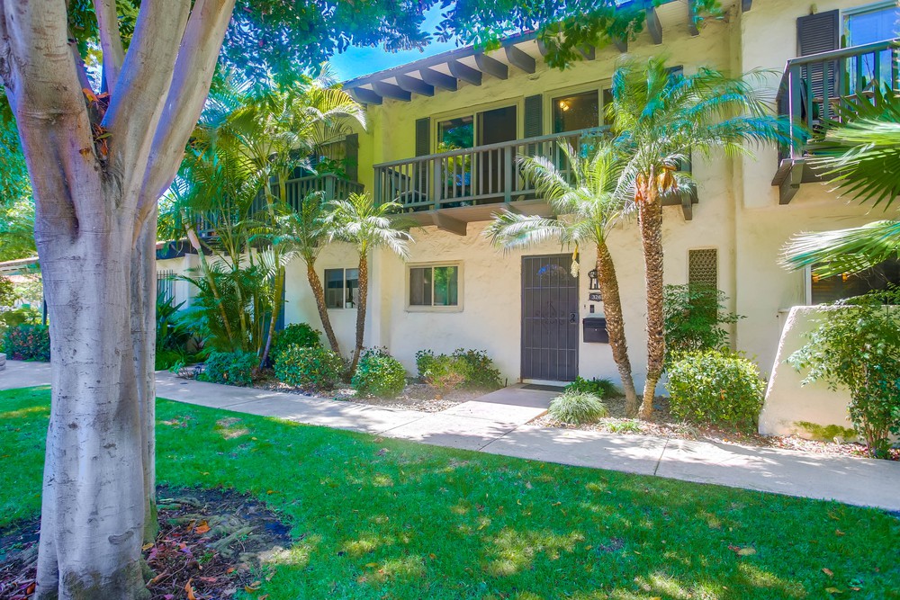 Virtual tour photo 1 of 39 for 3264 Loma Riviera Dr
