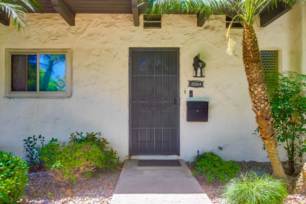 Virtual tour photo 5 of 39 for 3264 Loma Riviera Dr