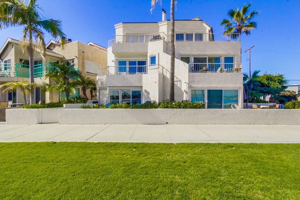 Virtual tour photo 1 of 46 for 3266 Bayside Walk