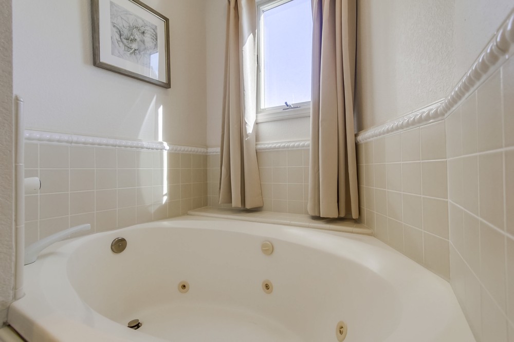 Virtual tour photo 27 of 46 for 3266 Bayside Walk