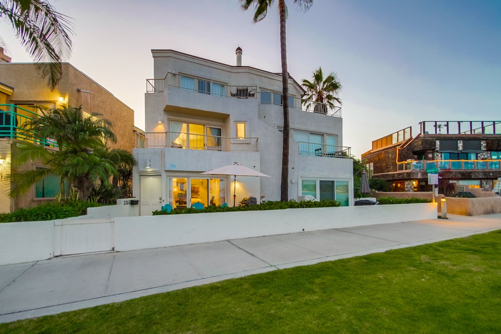 Virtual tour photo 3 of 77 for 3266 Bayside Walk