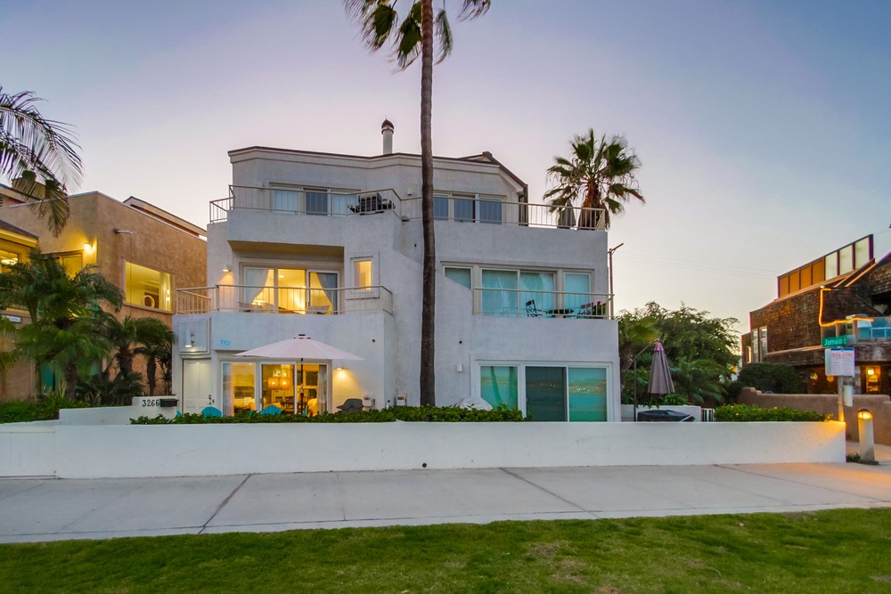 Virtual tour photo 4 of 77 for 3266 Bayside Walk