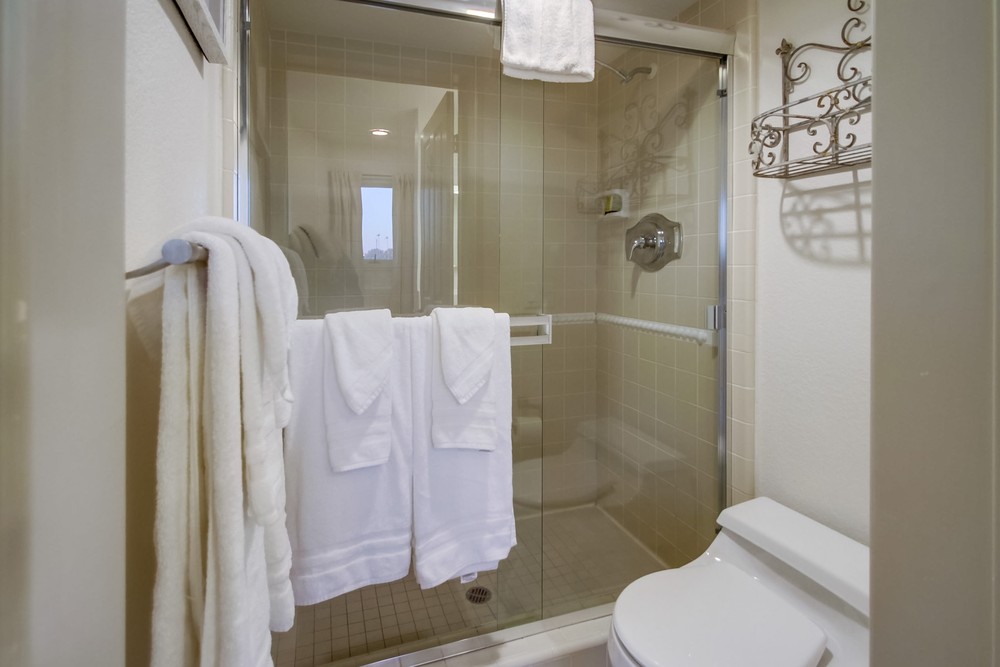 Virtual tour photo 41 of 77 for 3266 Bayside Walk