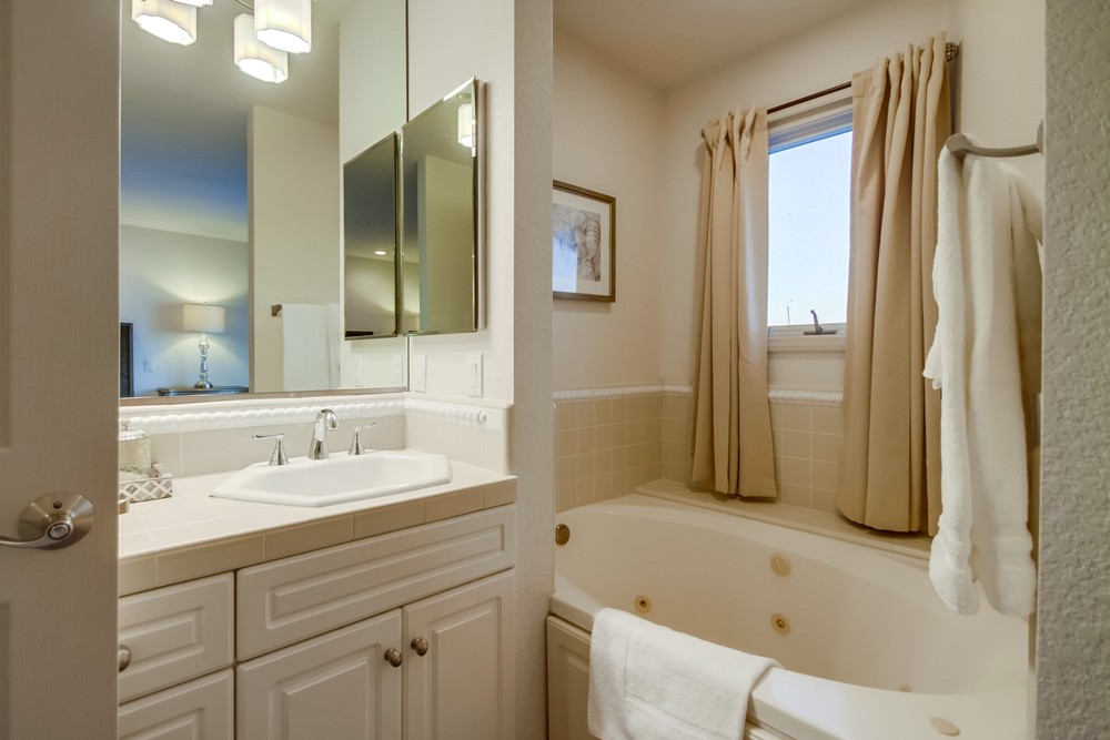 Virtual tour photo 42 of 77 for 3266 Bayside Walk