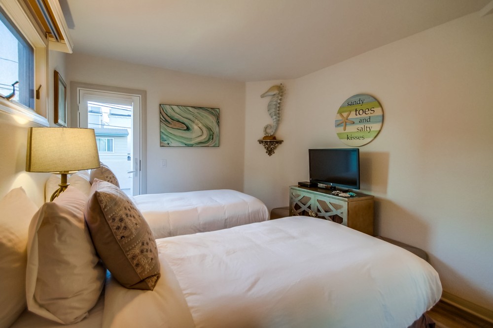 Virtual tour photo 45 of 77 for 3266 Bayside Walk