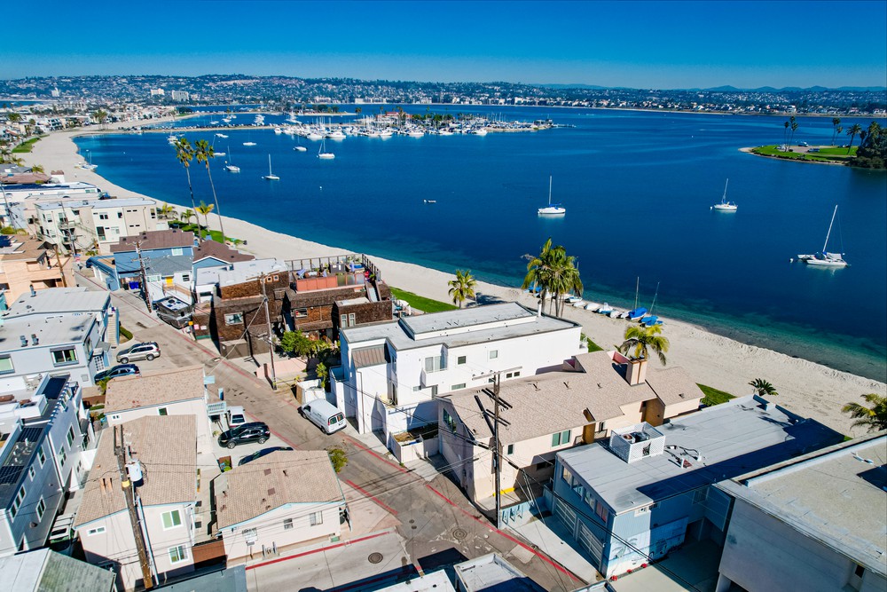 Virtual tour photo 16 of 25 for 3268 Bayside Walk