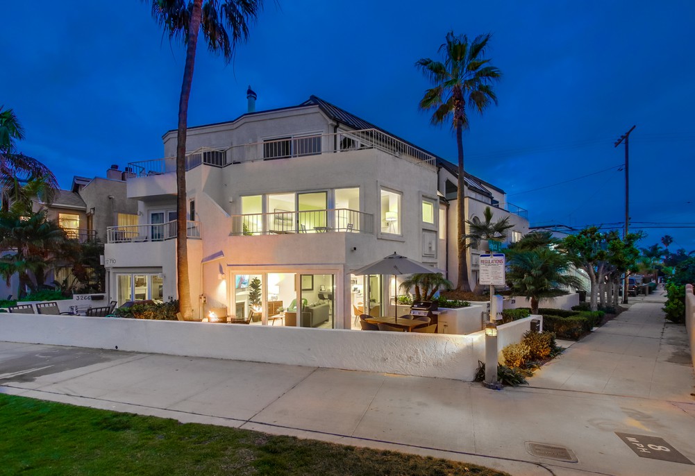 Virtual tour photo 1 of 60 for 3268 Bayside Walk