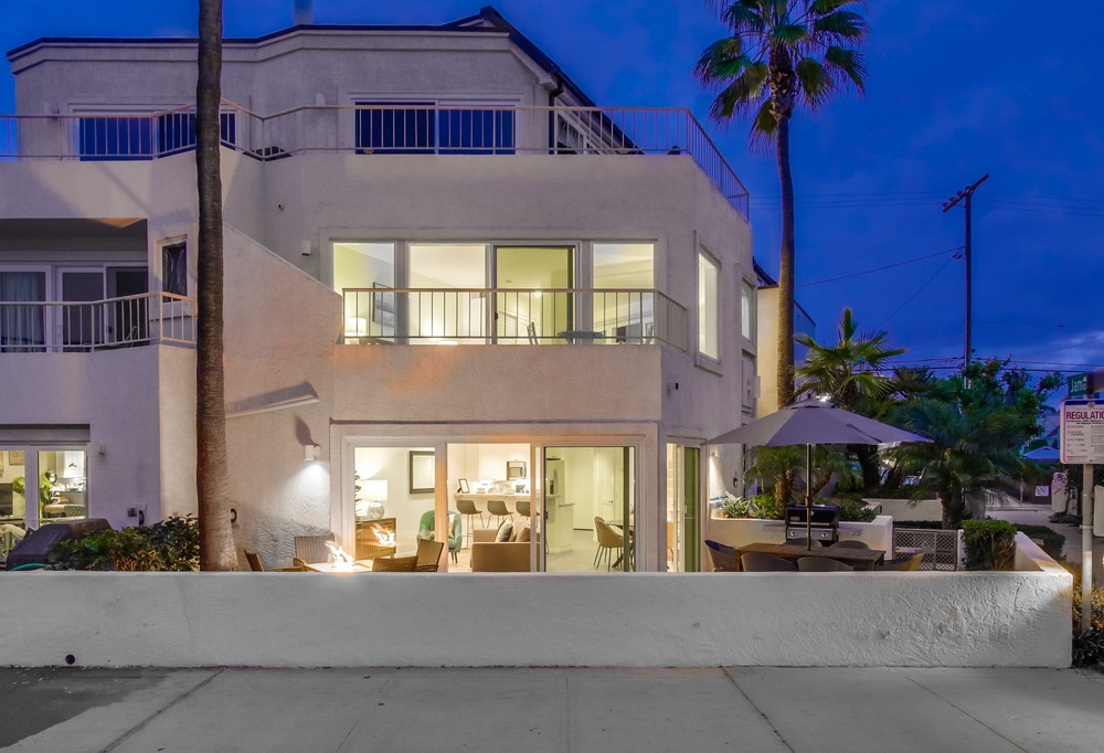 Virtual tour photo 4 of 60 for 3268 Bayside Walk