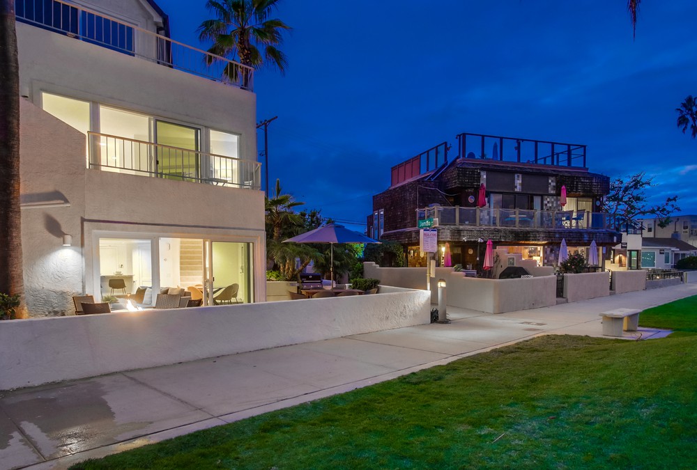 Virtual tour photo 5 of 60 for 3268 Bayside Walk