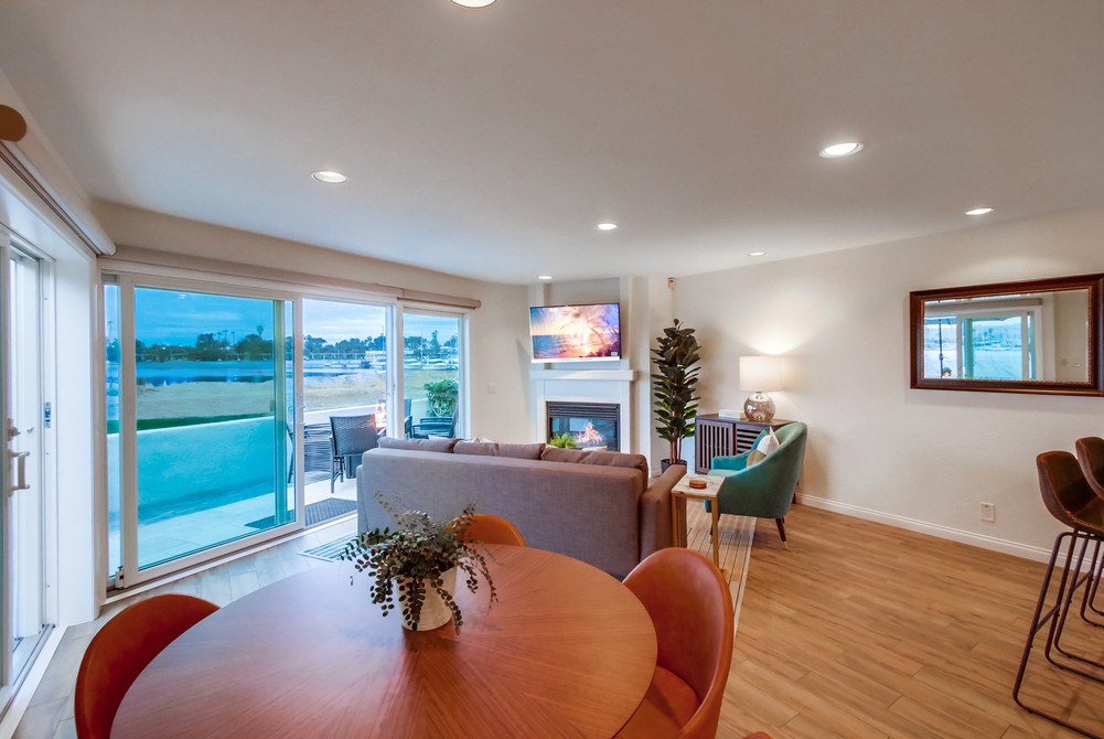 Virtual tour photo 11 of 60 for 3268 Bayside Walk