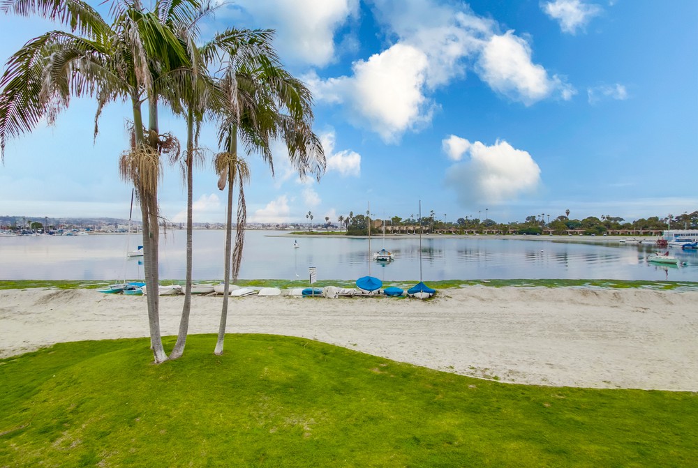 Virtual tour photo 31 of 60 for 3268 Bayside Walk